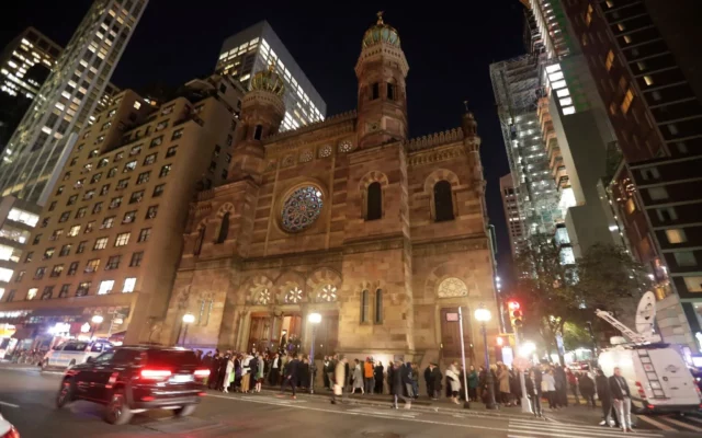 Sospechoso acusado de amenazas terroristas contra sinagoga de Nueva York