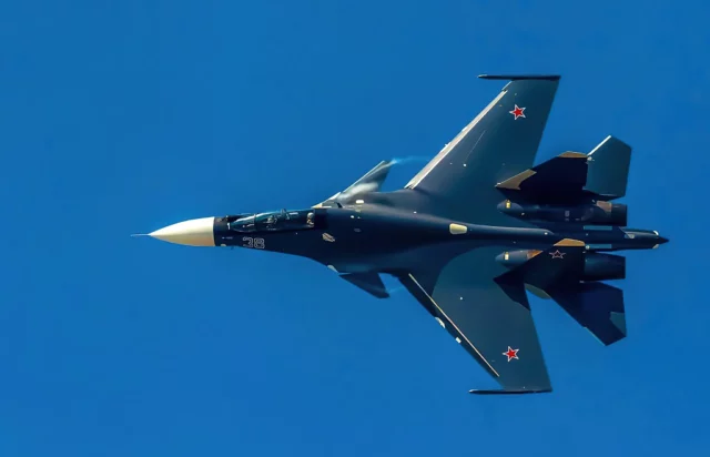 Minsk se alinea con Moscú: cazas Su-30SM2 marcan territorio en Europa del Este