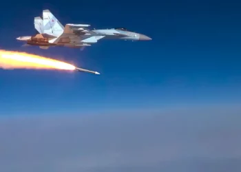 Rusia activa misil nuclear R-37M en Su-35S y causa alarma