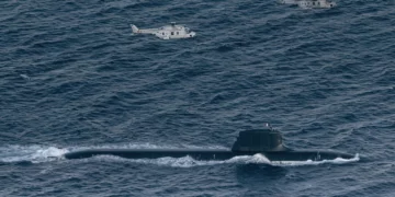Armada francesa caza submarino Suffren en ejercicio mediterráneo