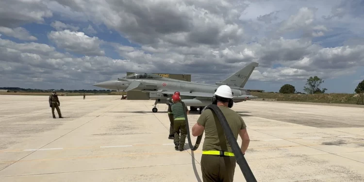 Typhoon listos en minutos: RAF e Italia certifican repostaje
