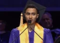 Universidad de Nueva York retiene diploma por discurso antiisraelí