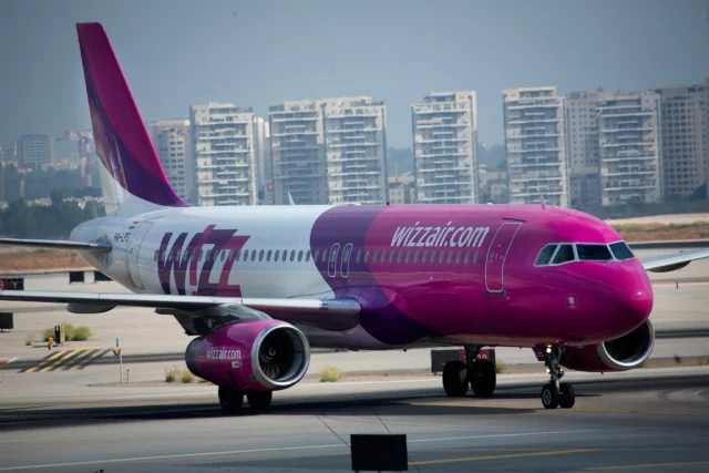 Wizz Air suspende vuelos a Israel tras ataque hutí a Ben Gurion