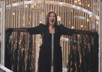 Yuval Raphael representa a Israel en la final de Eurovisión 2025