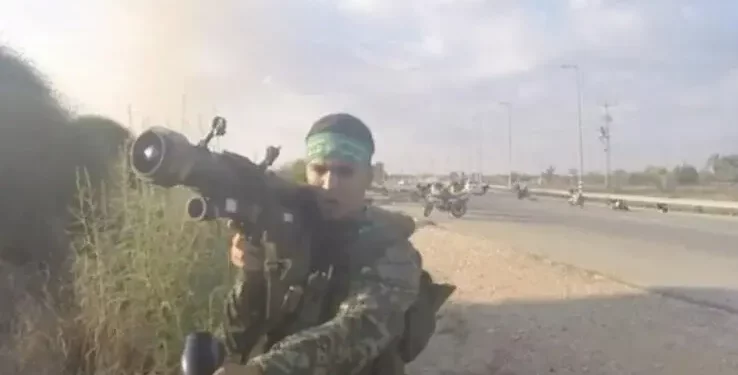 Ismail Shakhshah, terrorista de Hamás responsable del lanzamiento de granadas contra el refugio antiaéreo de la carretera del cruce de Re'im durante el ataque del 7 de octubre de 2023. (Fuerzas de Defensa de Israel)