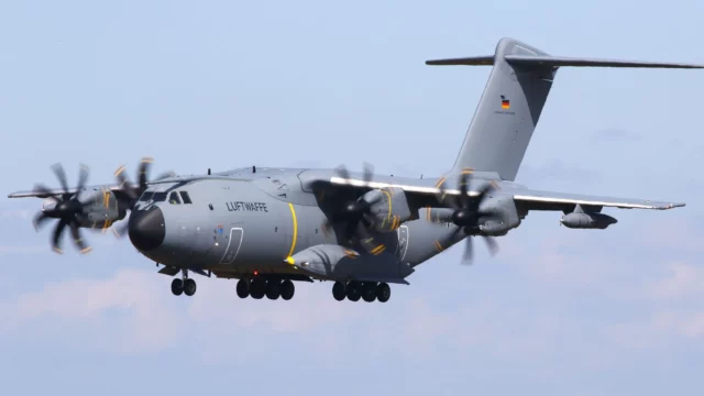 Francia estudia la posibilidad de modernizar el Airbus A400M con los planes Strike y EW