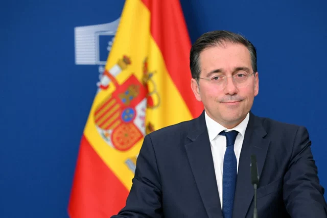 Ministro de Exteriores de España: El equipo ciclista israelí debería ser expulsado