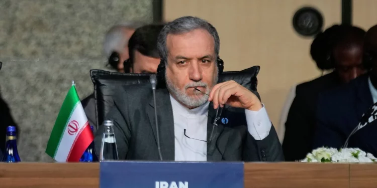 Ministro de Relaciones Exteriores de Irán: no hay un acuerdo final de alto el fuego