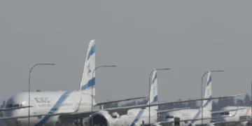 El Al inicia registro para repatriar a israelíes varados en el extranjero