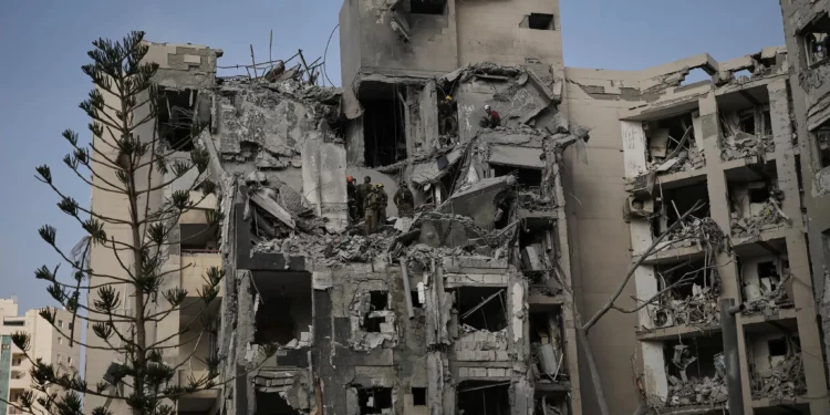 No hay desaparecidos tras impacto de misil en Beersheba