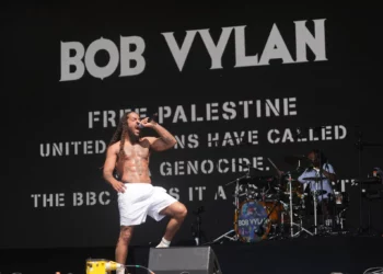 El Reino Unido condena los cánticos de “muerte a las FDI” en el festival de Glastonbury