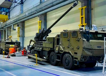 El obús autopropulsado checo CAESAR 8×8 entra en producción en serie