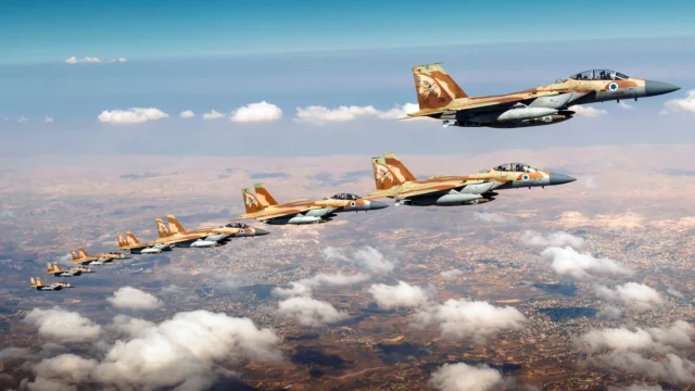 Fuerza Aérea israelí atacó sitio militar hutí en Yemen