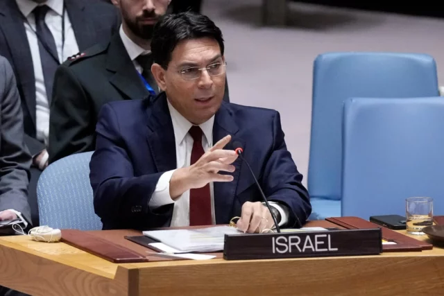 Danon al representante de la Autoridad Palestina: No estarás en Gaza