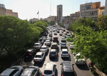 Irán dice que controla los cielos de Israel