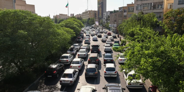 Irán dice que controla los cielos de Israel