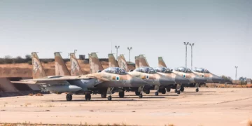 Más de 100 aviones no tripulados lanzados por Irán contra Israel en las últimas horas: las FDI trabajan para derribarlos