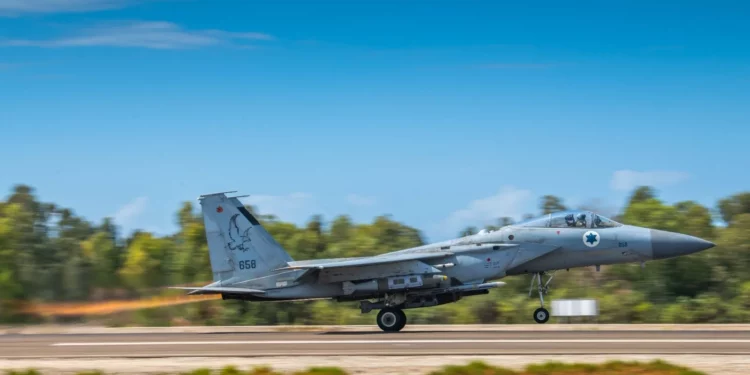 La Fuerza Aérea lleva a cabo una nueva ola de ataques en el oeste de Irán