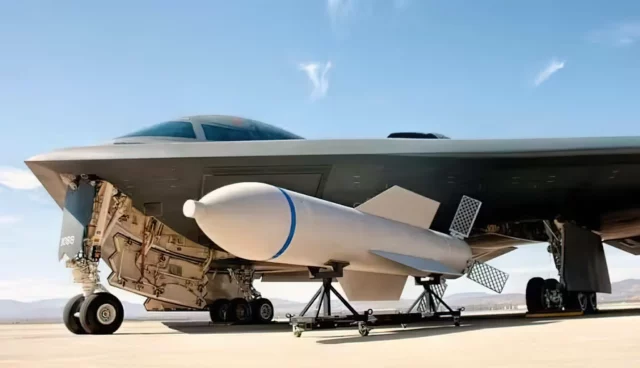 El secretario de Defensa de EE.UU. confirma la destrucción total de los sitios nucleares iraníes