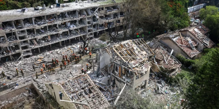 Misiles iraníes obligan a 9.000 israelíes a dejar sus hogares
