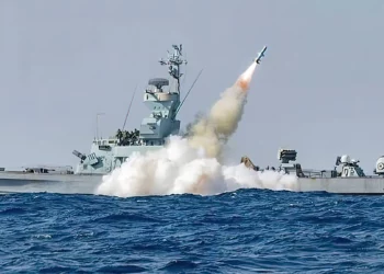 Armada israelí ataca puerto de Hodeida controlado por los hutíes