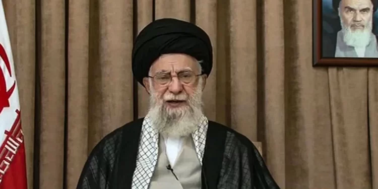 Jamenei proclama la victoria sobre Israel: “La rendición nunca ocurrirá”