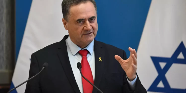 Ministro de Defensa: Jamenei es “el Hitler moderno y no puede seguir existiendo”