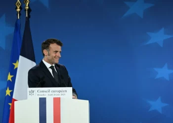 Francia insta a Irán a volver a las negociaciones nucleares