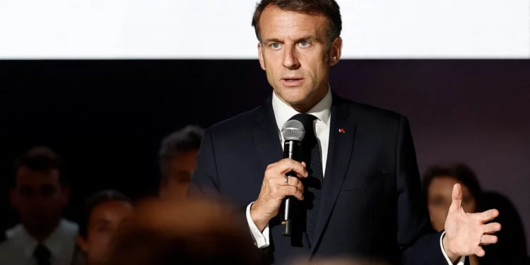 Macron: la diplomacia “es la única manera” de evitar que Irán obtenga armas nucleares