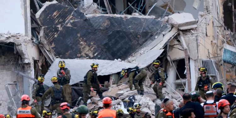 Víctimas del bombardeo de misiles iraníes identificadas: tres personas de unos 70 años