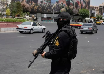 “No sabemos qué va a pasar”: Los iraníes temen más represión tras la guerra con Israel