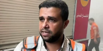 Los registros demuestran que el portavoz de la Defensa Civil de Gaza es un “terrorista activo” en Hamás