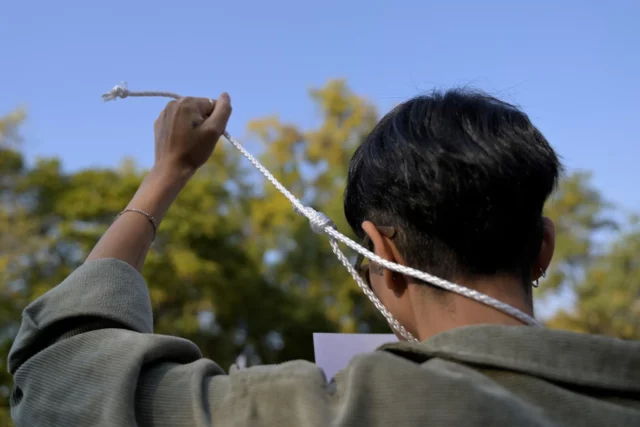 Irán avanza con ley para pena de muerte por espiar para Israel y EE. UU.