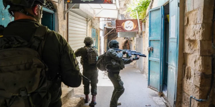 Las fuerzas israelíes eliminan a dos islamistas en Nablús
