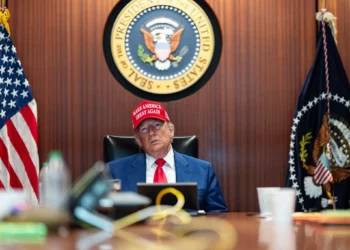 Trump dice que los ataques de EE. UU. contra Irán le quitaron la bomba “de las manos”