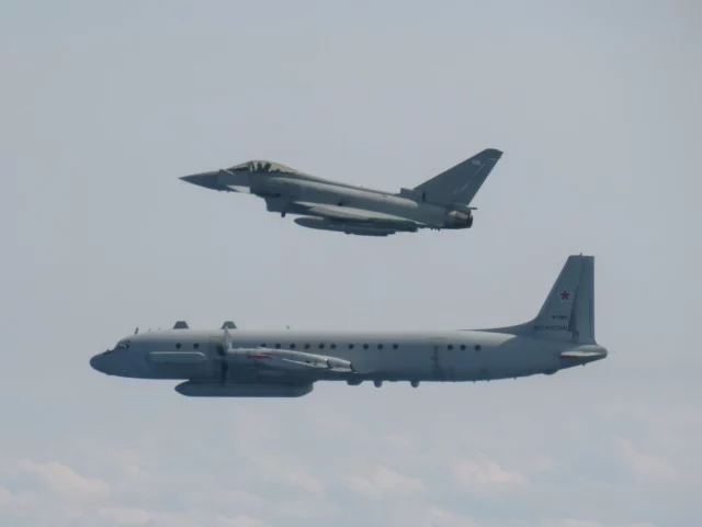 Typhoon británicos interceptan dos aviones rusos cerca de la OTAN