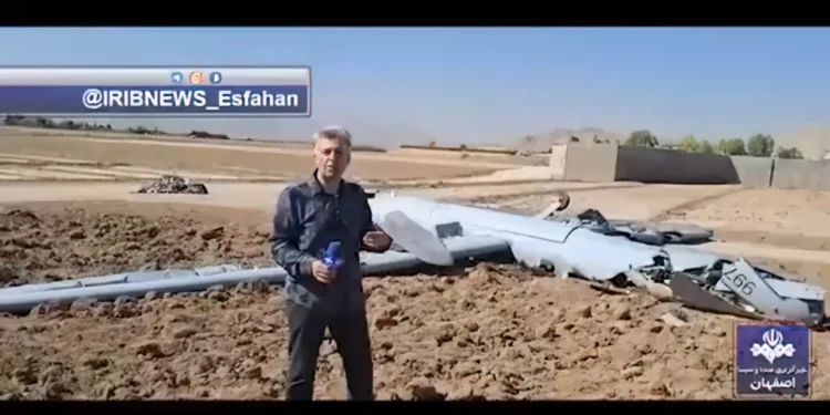 Irán parece derribar con éxito un dron israelí por primera vez