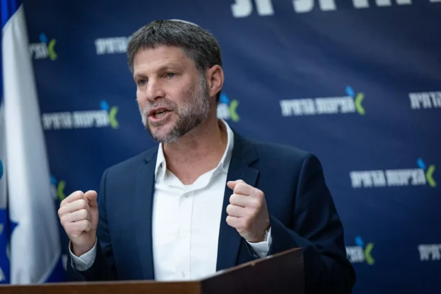Smotrich amenaza con renunciar si Netanyahu aprueba alto el fuego con Hamás
