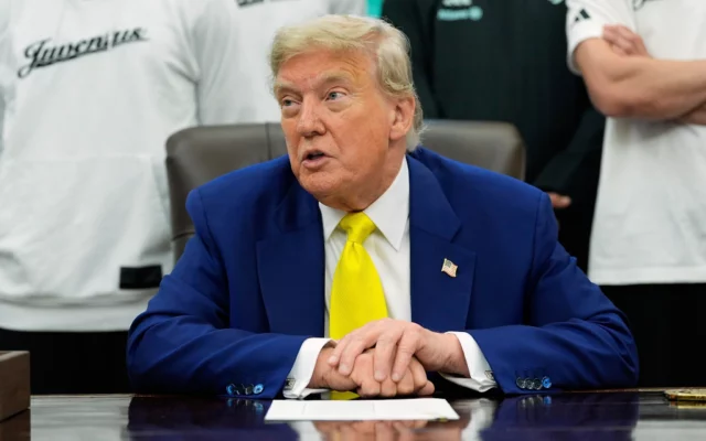 Trump afirma que no tiene prisa por reunirse con Irán