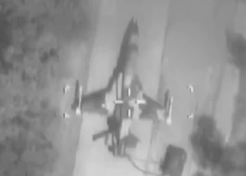 Israel destruyó 2 cazas iraníes y 8 lanzadores de misiles balísticos