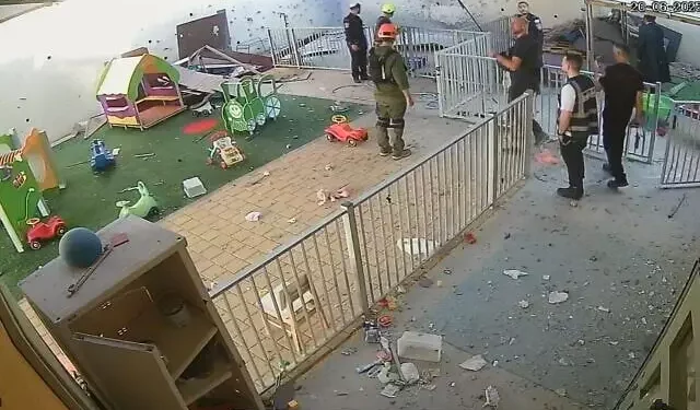 Una guardería fue alcanzada por un misil iraní en Beersheba el 20 de junio de 2025. (Colel Chabad)