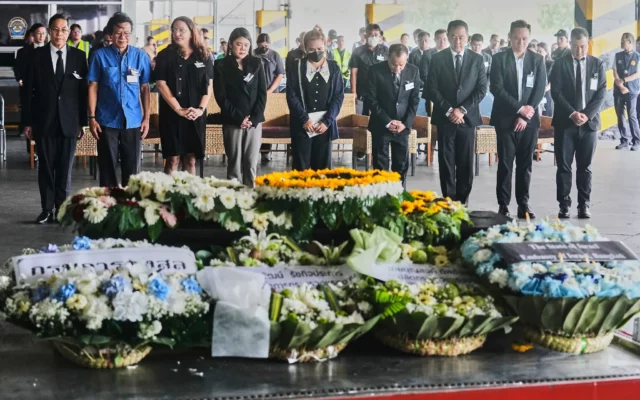 Restos de rehén tailandés asesinado llegan a Tailandia desde Gaza