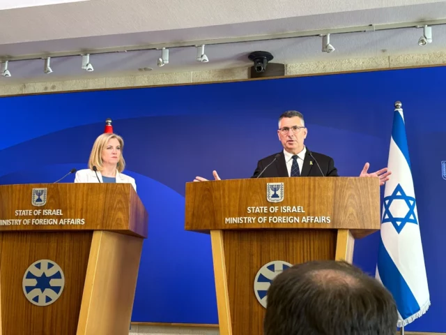 Sa’ar promete que los Altos del Golán no serán tema de discusión en ninguna conversación con Siria