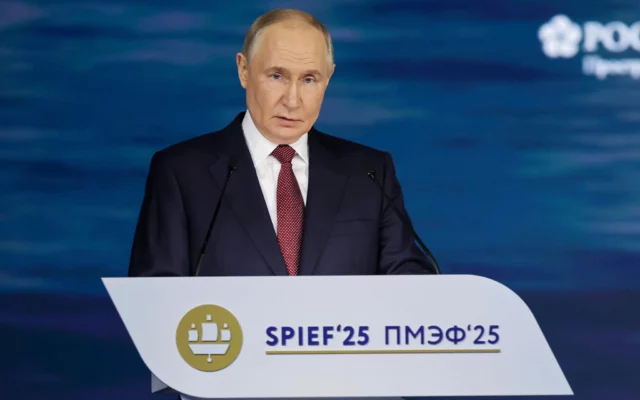 Putin asegura protección para personal ruso en planta nuclear iraní