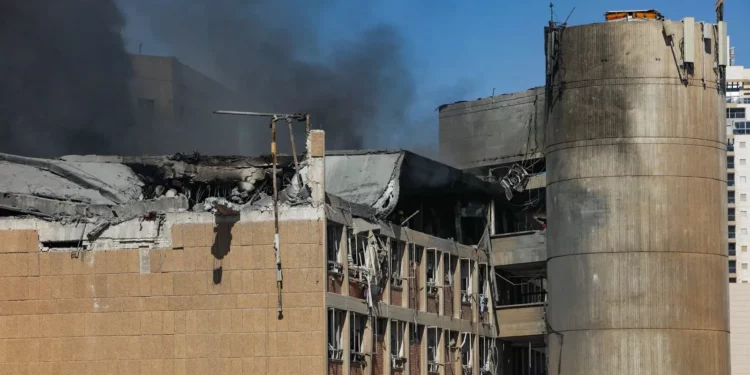 El mundo debería mirar al hospital de Beersheba para entender cómo es realmente un crimen de guerra