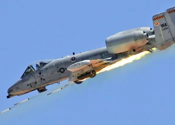 El A-10 Warthog ahora porta cohetes guiados por láser contra drones
