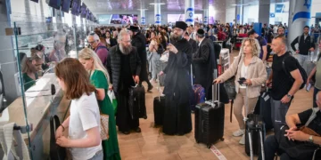 Retrasos en aeropuerto Ben Gurion por protesta de manipuladores de equipaje
