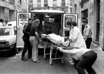 Fiscales buscan juzgar a seis palestinos por ataque terrorista en París en 1982
