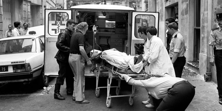 Fiscales buscan juzgar a seis palestinos por ataque terrorista en París en 1982