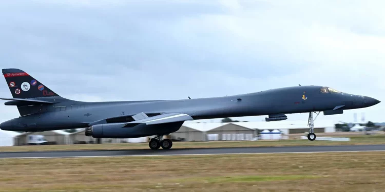 El B-1B Lancer aterriza en Europa como advertencia ante Rusia y China